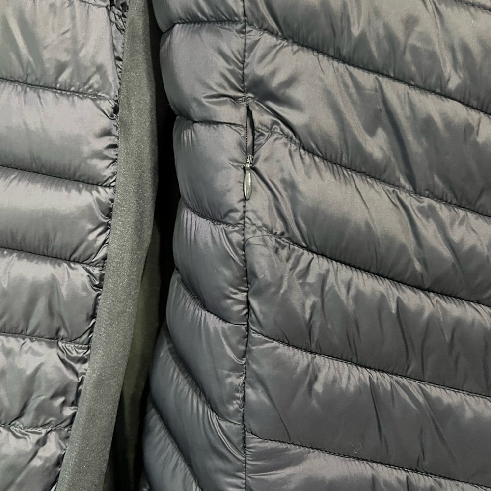 Jacket - Picture 8 of 9